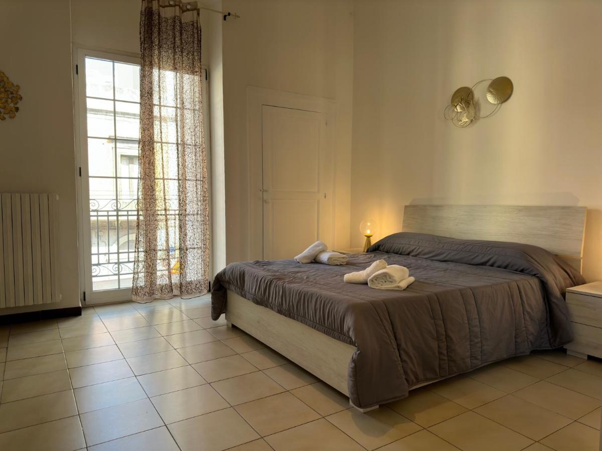 Cconforthotels Appartamento Crispi Bari Luaran gambar