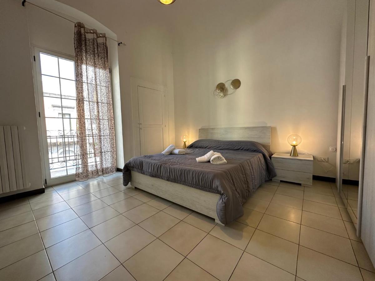 Cconforthotels Appartamento Crispi Bari Luaran gambar